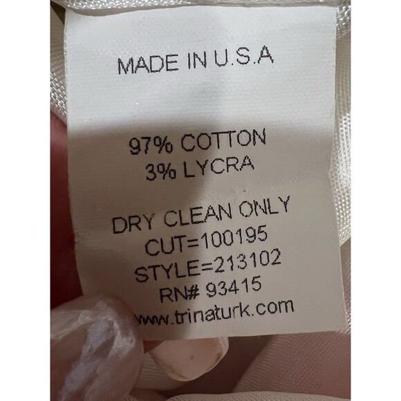 Trina Turk Skirt and a matching halter top with Floral Print Size 4 - Picture 16 of 16